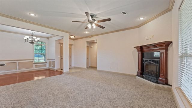 410 Torino Place, Centerton, AR 72719