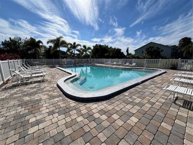 5759 Deer Run Drive 1f, Fort Pierce, FL 34951