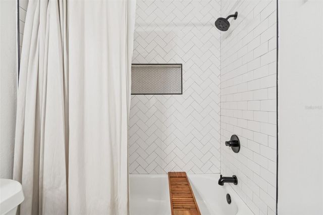 4315 HONEY VISTA CIRCLE, Tampa, FL 33624