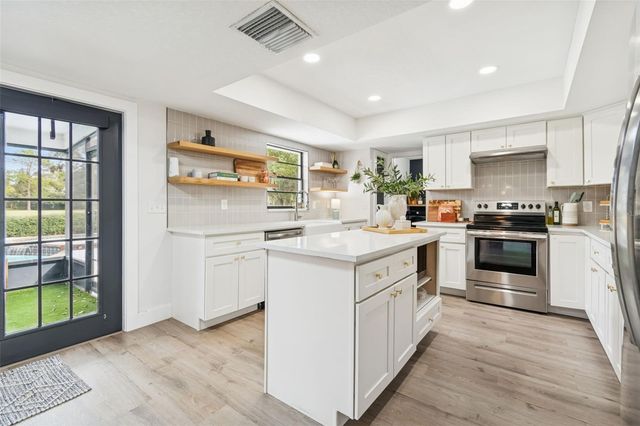 4315 HONEY VISTA CIRCLE, Tampa, FL 33624