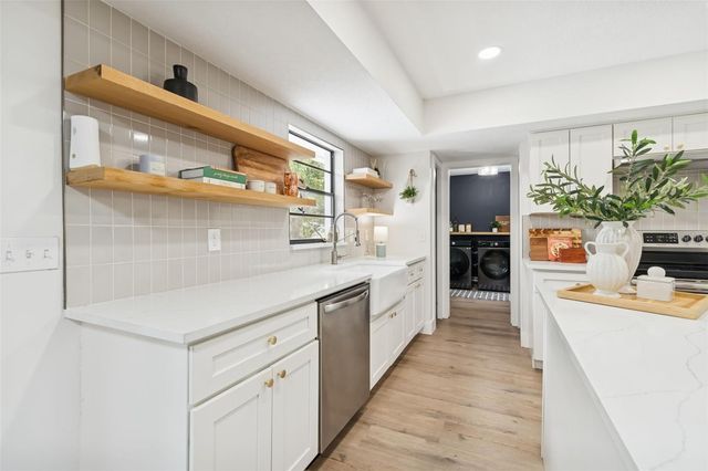 4315 HONEY VISTA CIRCLE, Tampa, FL 33624