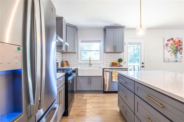 1762 Gretna Green Way, Decatur, GA 30035
