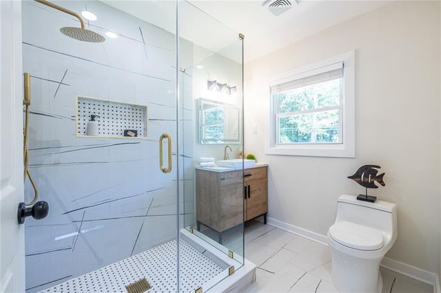 1762 Gretna Green Way, Decatur, GA 30035