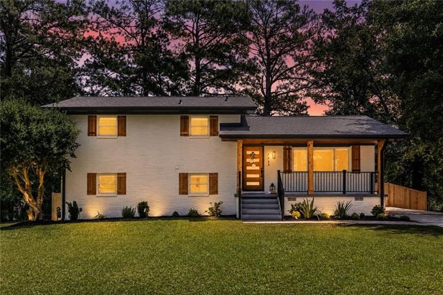 1762 Gretna Green Way, Decatur, GA 30035