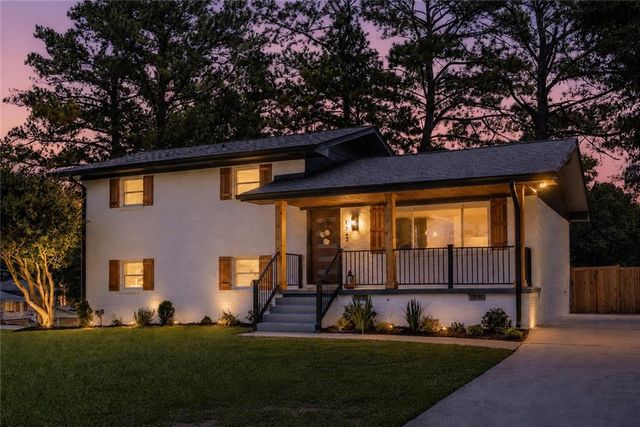 1762 Gretna Green Way, Decatur, GA 30035