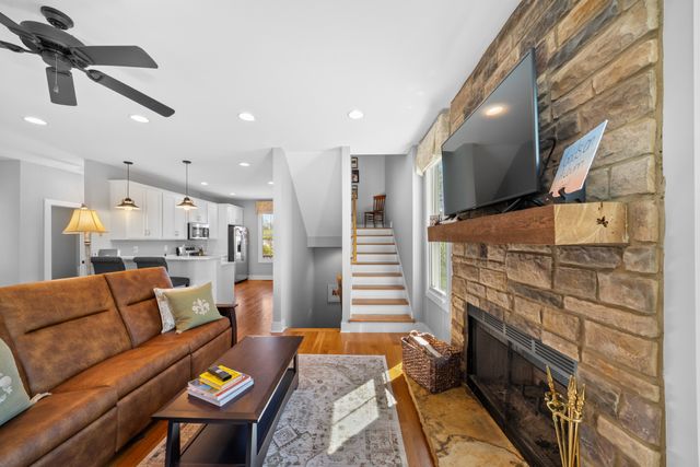 369 Fanning Bend Dr, Winchester, TN 37398