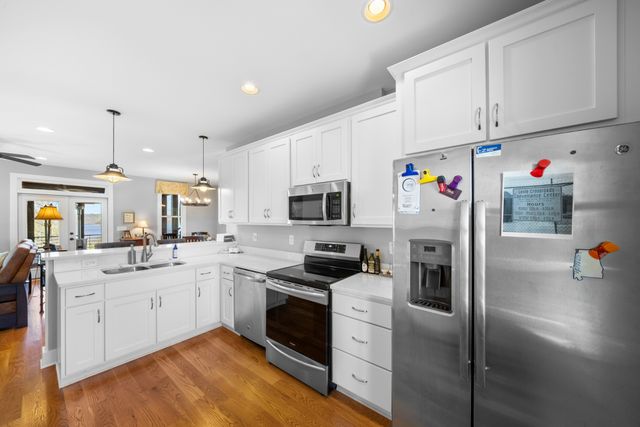 369 Fanning Bend Dr, Winchester, TN 37398