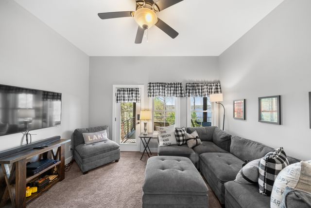 369 Fanning Bend Dr, Winchester, TN 37398