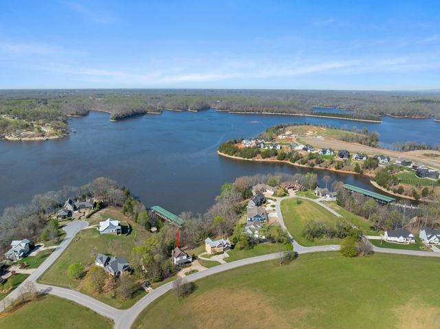 369 Fanning Bend Dr, Winchester, TN 37398