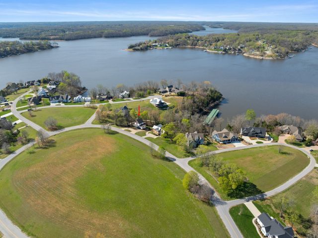 369 Fanning Bend Dr, Winchester, TN 37398