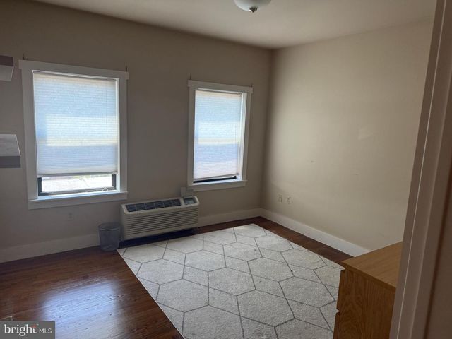 700 NEW ST #308, Camden, NJ 08103