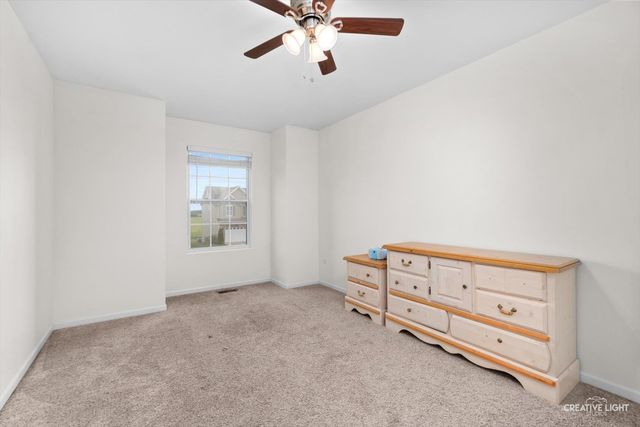 991 S Carly Circle, Yorkville, IL 60560