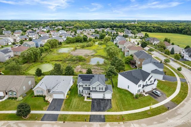 991 S Carly Circle, Yorkville, IL 60560