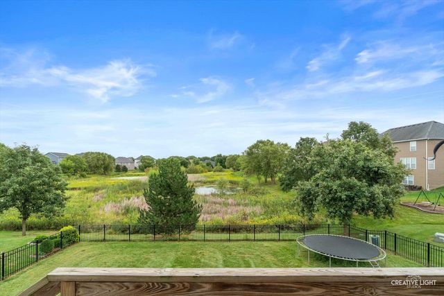 991 S Carly Circle, Yorkville, IL 60560