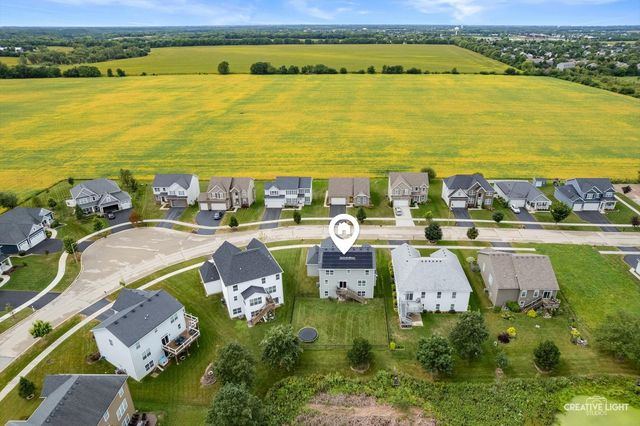 991 S Carly Circle, Yorkville, IL 60560