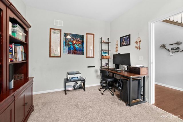 991 S Carly Circle, Yorkville, IL 60560