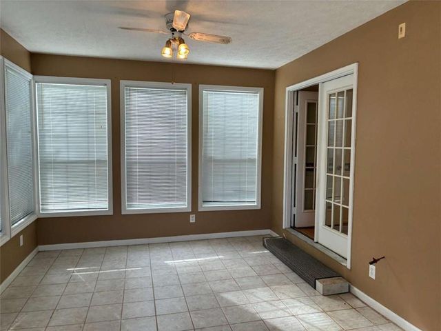 126 Kinsey Drive, Stockbridge, GA 30281