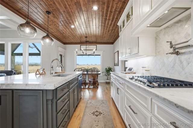 4239 E 177th Place S, Bixby, OK 74008