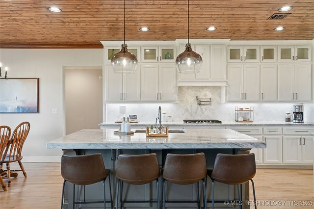 4239 E 177th Place S, Bixby, OK 74008