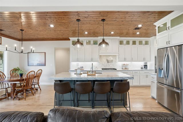 4239 E 177th Place S, Bixby, OK 74008