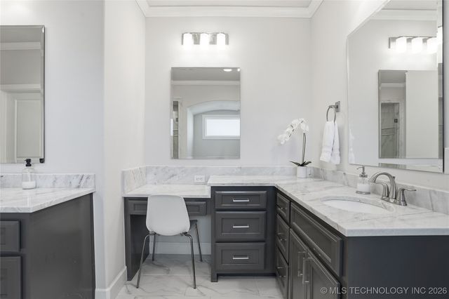 4239 E 177th Place S, Bixby, OK 74008