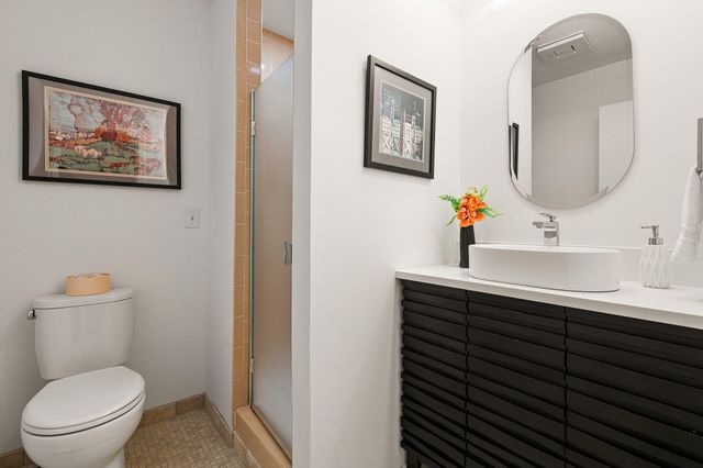 2403 Sherwood Drive, Valparaiso, IN 46385