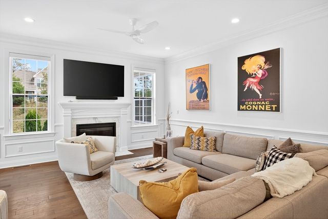 14 Snapping Bow, Plymouth, MA 02360