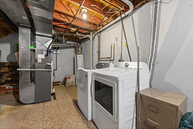 24704 Meadow Lane, Harrison Twp, MI 48045