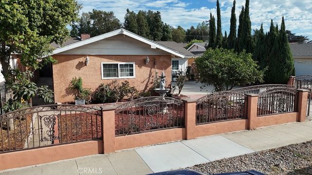 522 S 5th St, Montebello, CA 90640