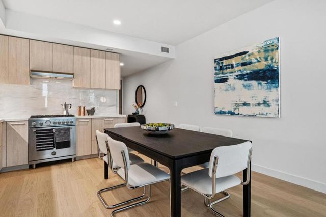 188 W Saint James Street 10311, San Jose, CA 95110