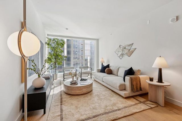 188 W Saint James Street 10311, San Jose, CA 95110