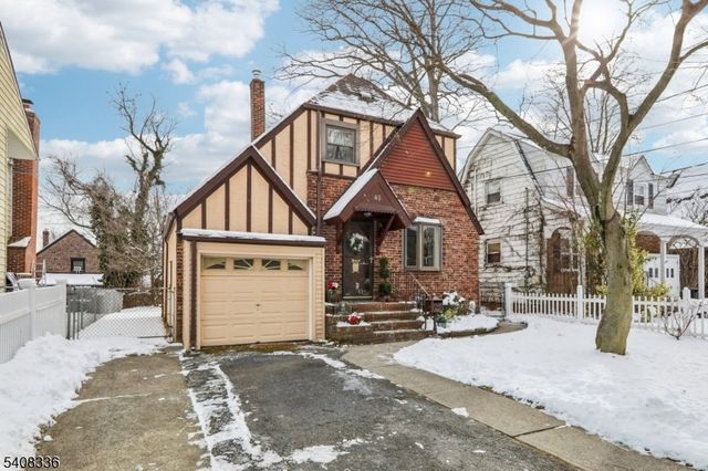 45 Marlboro Rd, Clifton City, NJ 07012