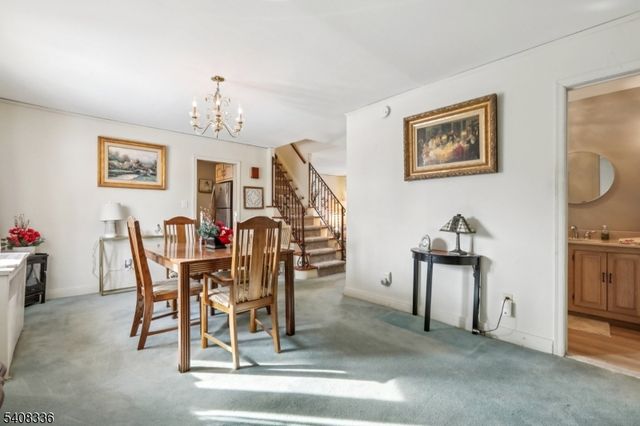 45 Marlboro Rd, Clifton City, NJ 07012