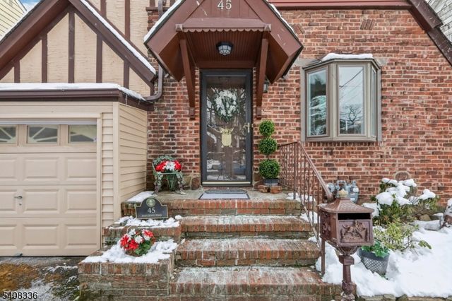 45 Marlboro Rd, Clifton City, NJ 07012