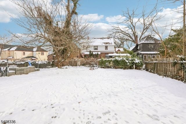 45 Marlboro Rd, Clifton City, NJ 07012