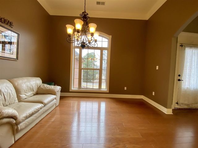 701 Utnage Drive, Jonesboro, AR 72404