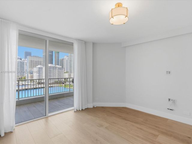 701 Brickell Key Boulevard 1201, Miami, FL 33131