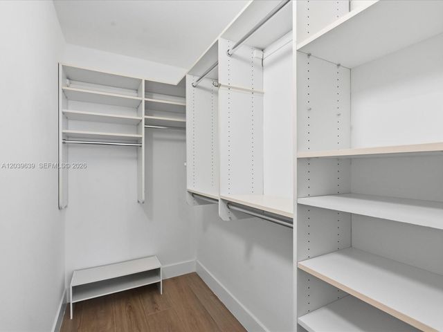 701 Brickell Key Boulevard 1201, Miami, FL 33131