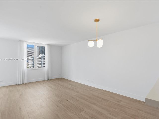 701 Brickell Key Boulevard 1201, Miami, FL 33131