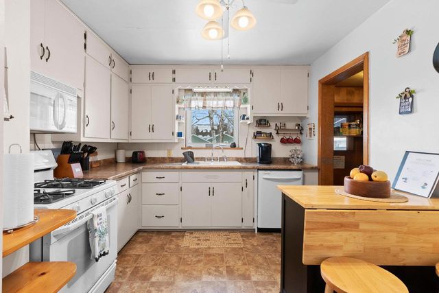 1115 GROSS AVENUE, Green Bay, WI 54304