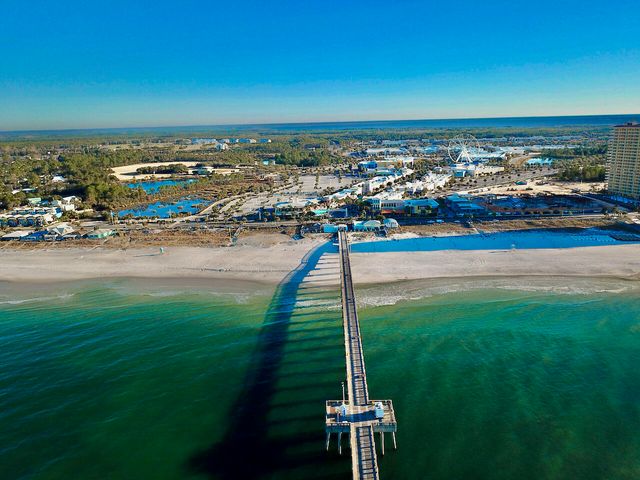 601 Granada Circle, Panama City Beach, FL 32413