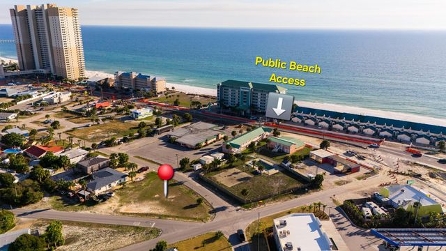 601 Granada Circle, Panama City Beach, FL 32413