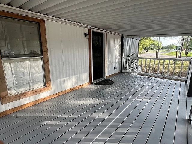 700 Lopez, George West, TX 78022