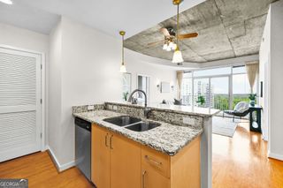 250 Pharr Road NE APT 1609, Atlanta, GA 30305