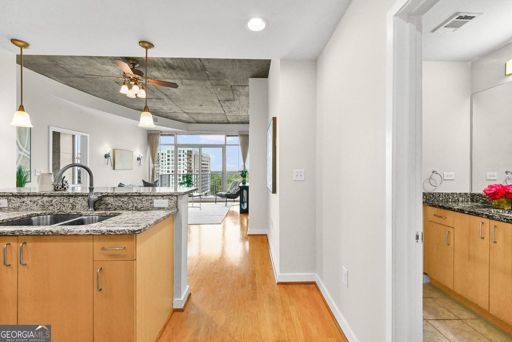 250 Pharr Road NE APT 1609, Atlanta, GA 30305 — photo 2