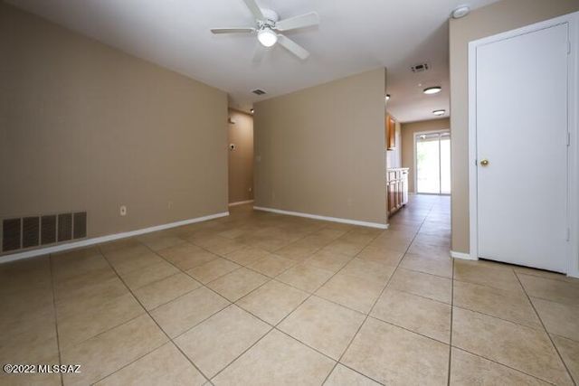 10041 E Paseo San Rosendo, Tucson, AZ 85747