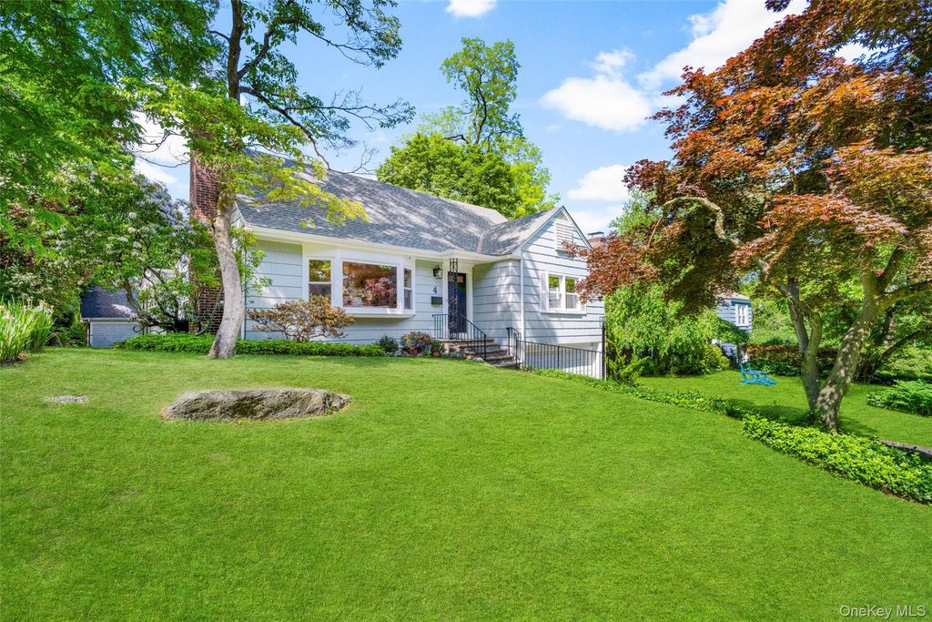 4 Bryson Street, Larchmont, NY 10538