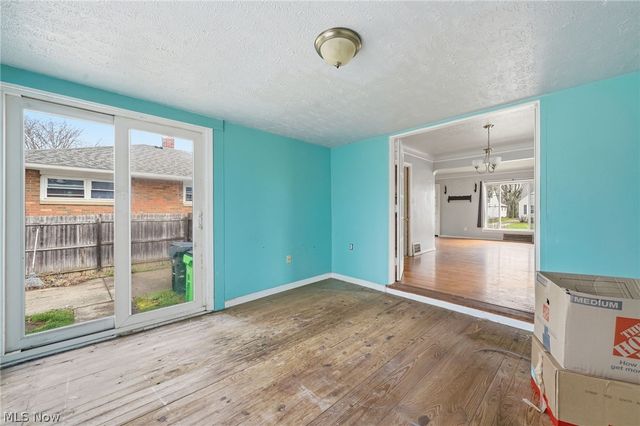 324 E 248th Street, Euclid, OH 44123