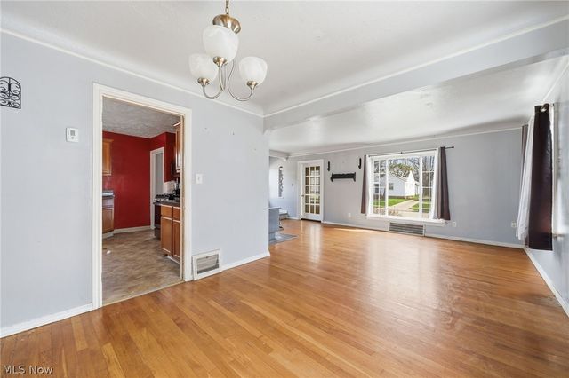 324 E 248th Street, Euclid, OH 44123