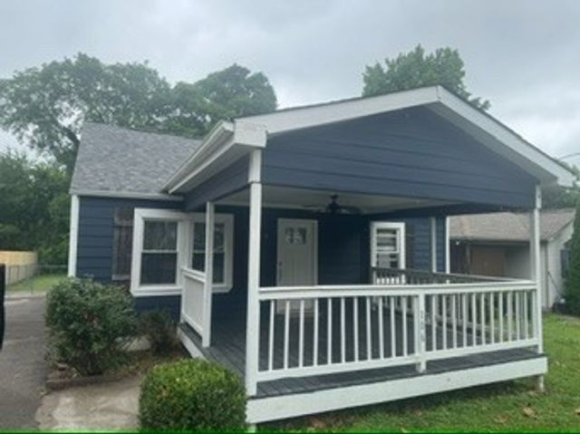 106 Goode Dr, Columbia, TN 38401